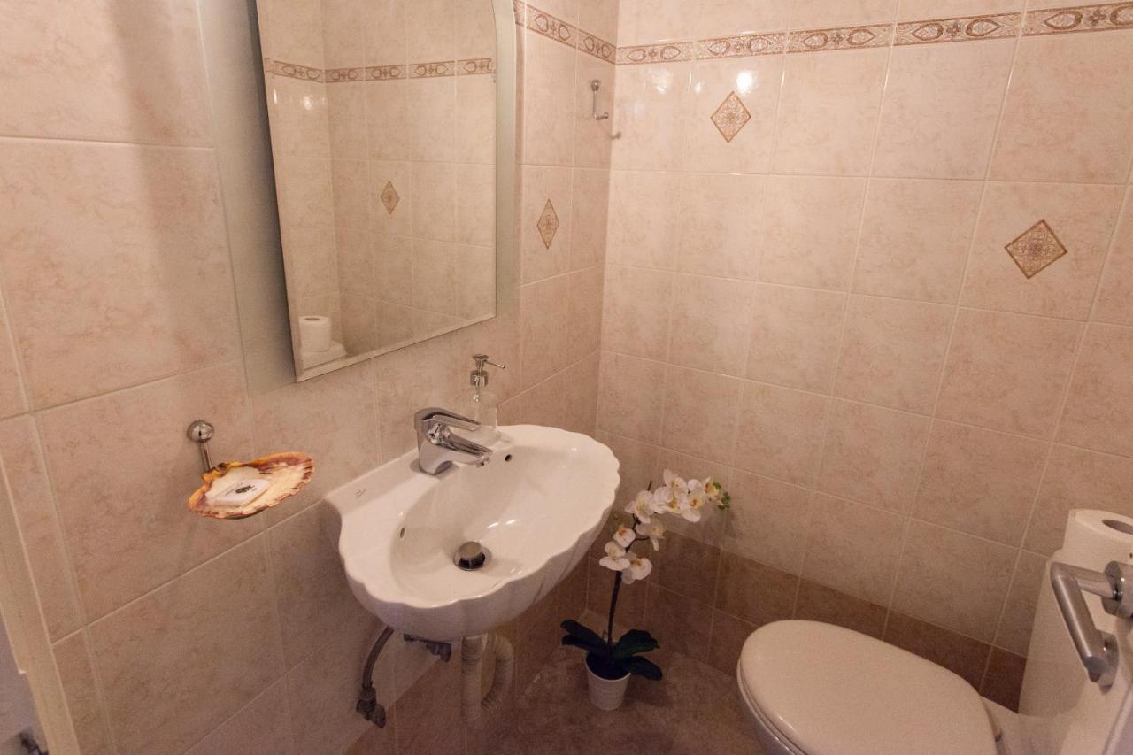 Lovely Apartment In Psychiko - Renovation May 2025 Atene Esterno foto